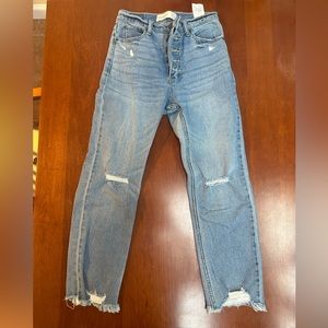 Abercrombie ankle jean size 27